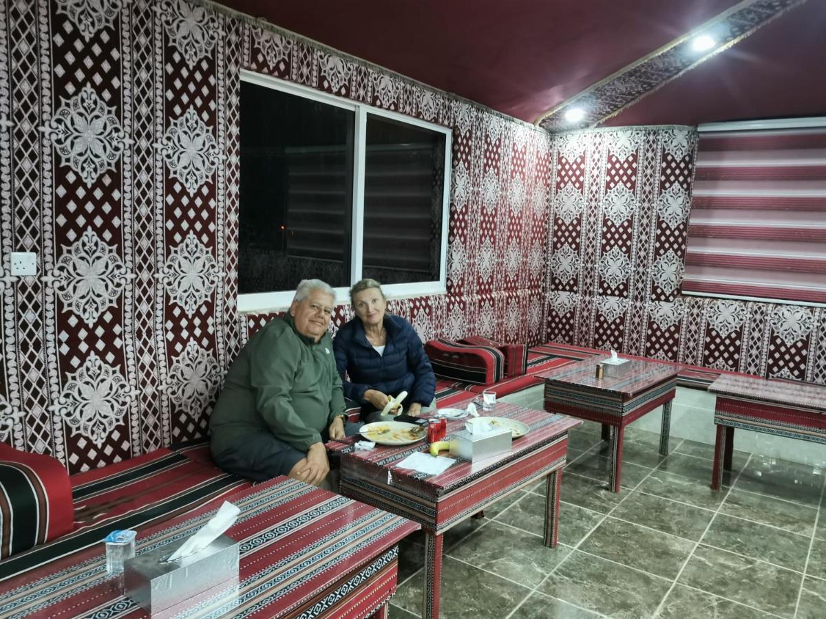 Rum Titanic Camp Wadi Rum Eksteriør billede