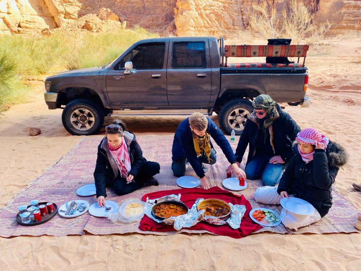 Rum Titanic Camp Wadi Rum Eksteriør billede