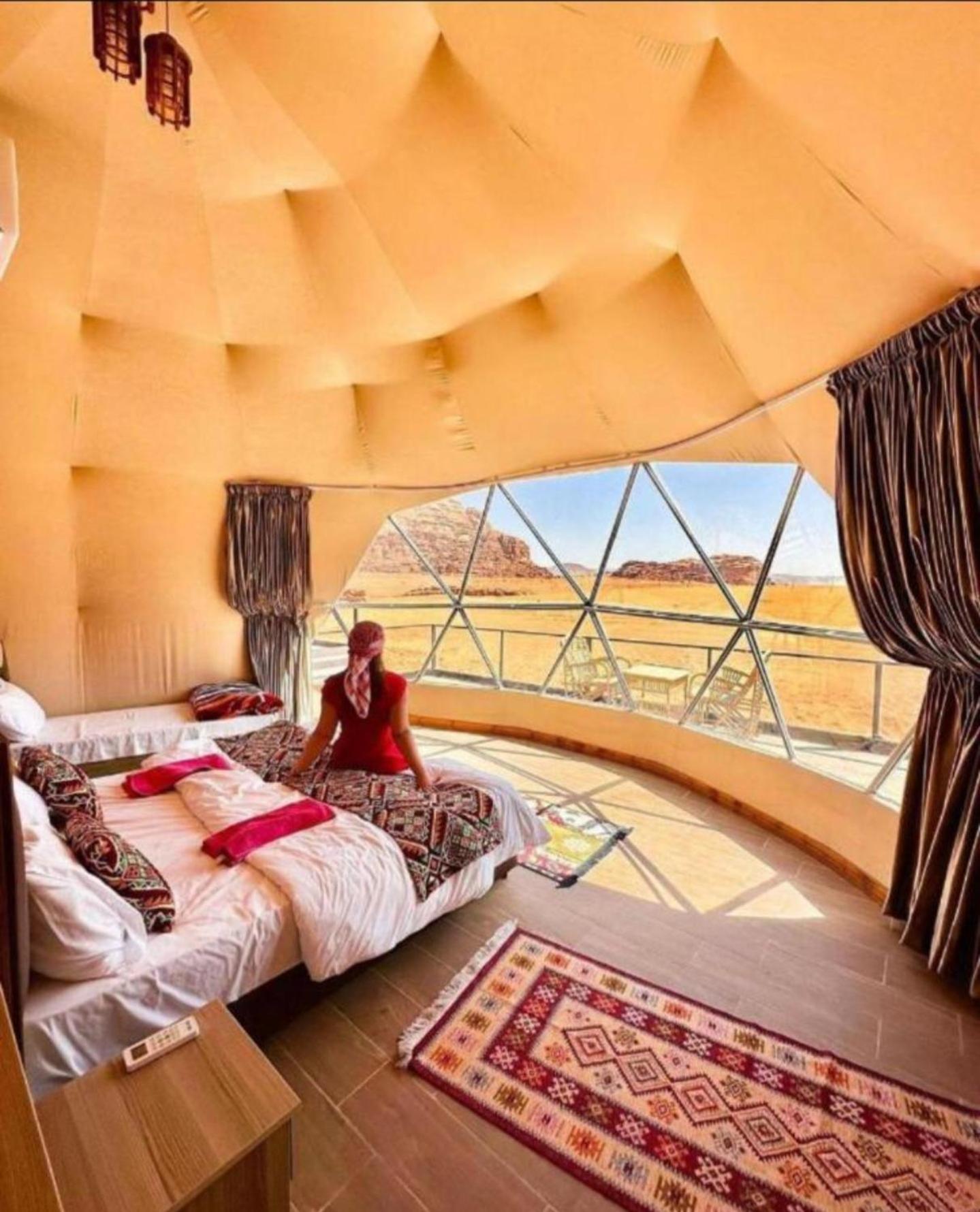 Rum Titanic Camp Wadi Rum Eksteriør billede